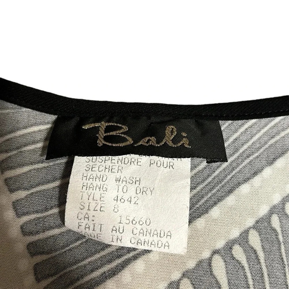 dress,retro vibe,40’s,abstract,🇨🇦,PTP 17-20 drop waist. Faux button front belted - Picture 14 of 14